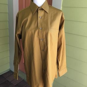 Van Heusen Gold Lux Sateen Dress Shirt, Medium